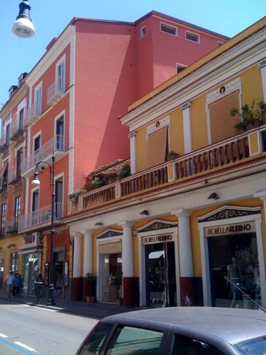 Hotel New Domus Sorrento Esterno foto